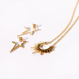 Star Burst Necklace - Gold